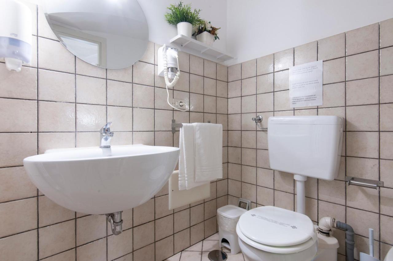 Bed & Breakfast Le Stanze Del Poeta - Sit